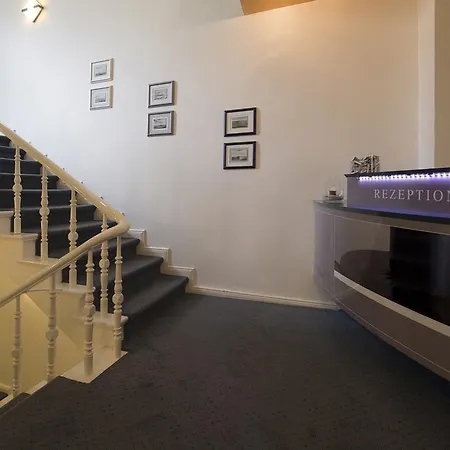 Keil Hotel 3*